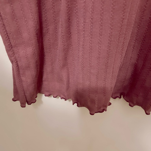 (2 shirts) Mock necked Long sleeves - Picture 2 of 4